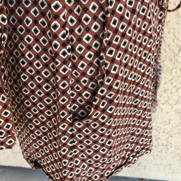 Alythea Brown Patterned Romper size Medium - Picture 5 of 8